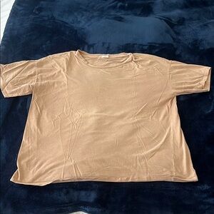 tan t-shirt